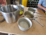 5 pc Pots & Kettles