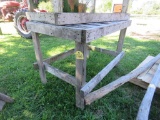Skinning Table