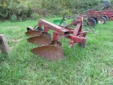 Int 3pt 3 btm Plow