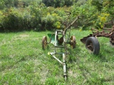 JD 1 btm Trailer Plow
