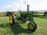 1935 JD Unstyled B Tractor