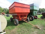 Gravity Bin Wagon w/Gehl Gears
