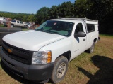 2013 Chevrolet Silverado Pickup Truck w/Cap