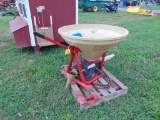 Vicon Swing Tube 3pth Fertilizer Spreader