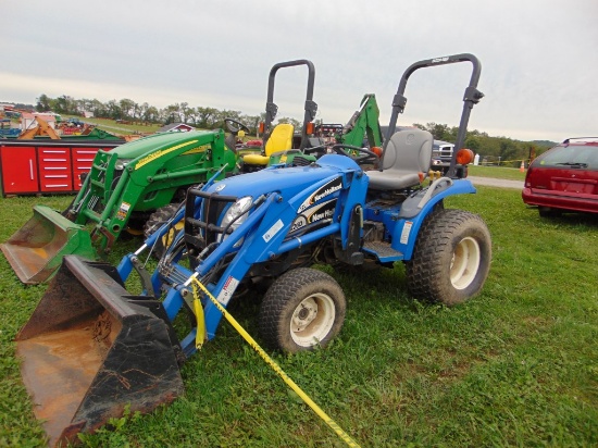 NH TC62DA Compact Tractor w/12LA Loader