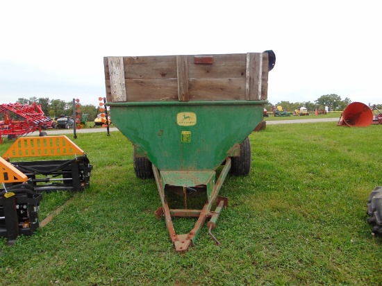 JD 68 Grain Cart