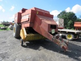 NH 2000 Large Square Baler