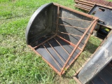 Hay Feeder