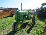 JD H Tractor