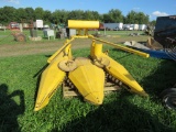 NH 824 2x Corn Head