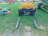 NEW QT Wolverine Hydraulic Adjusting Pallet Forks