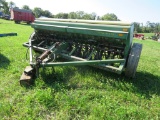 JD 8250 Double Disc Grain Drill w/Grass Seeder
