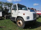 2000 Freightliner FL70 Cab/Chassis Truck