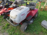 White LT15 Lawn Tractor w/40inch Deck