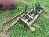 Tower to a fork lift with forks