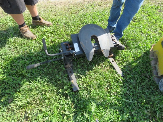 5th wheel hitch
