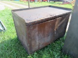 Steel cart with cabinet