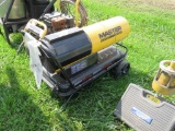 Master 220,000 btu turpedo heater
