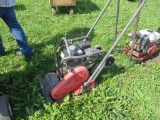 Vibrator packers