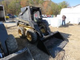 NH LX 465 Skid Steer w/Bucket