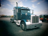 2011 Peterbilt 367 Road Tractor w/Sleeper Cab