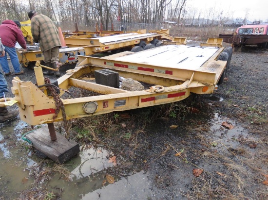 1973 General 16ft Tri-Axle Pintle Hitch Trailer w/Ramps