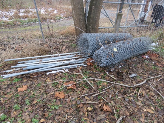 Pile of Chainlink Fence & Posts