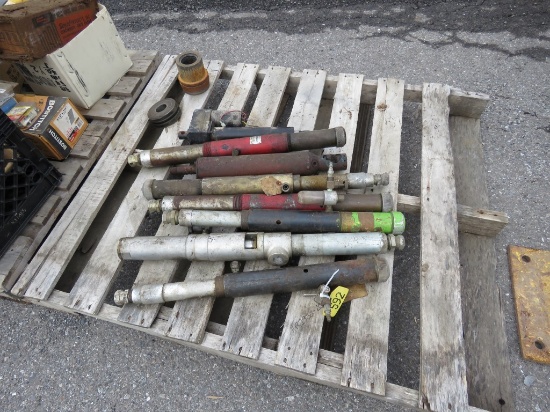 Pallet Lot of Misc Cylinders & Hyd Parts