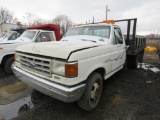 1989 Ford 350 Truck w/12ft Dump