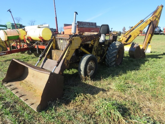 IH 3414 Tractor w/Loader & Backhoe