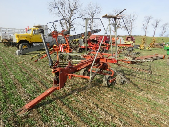 Hesston 3740 Rotary Rake