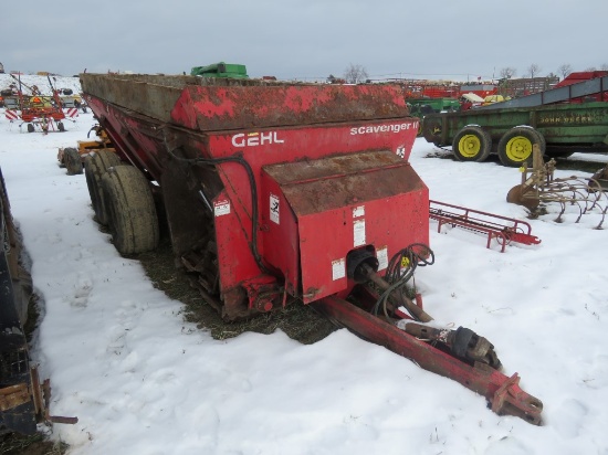 Gehl Scavenger II 315 Side Slinger Manure Spreader
