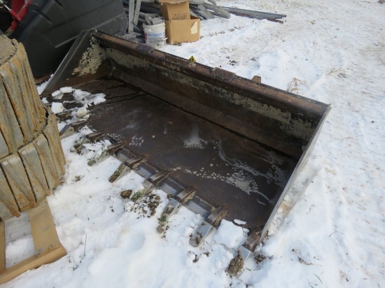 QT 84inch Bucket w/Teeth