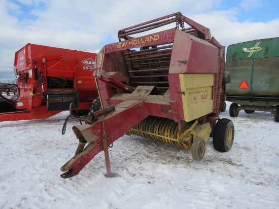 NH 849 Round Baler