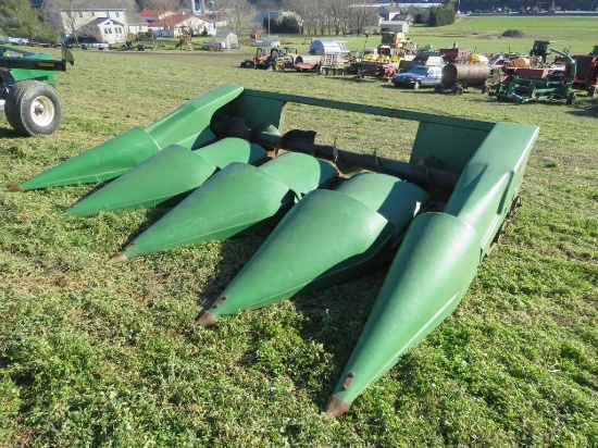 JD 444 4row Corn Head