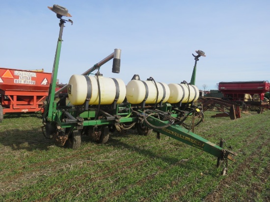 JD 1750 6 Row Corn Planter