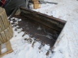 QT 84inch Bucket w/Teeth