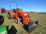 Kioti CK25 HST Tractor w/KL130 Loader & 60inch Bucket