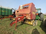 NH 640 Round Baler w/Net Wrap