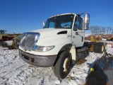 2006 IH 4400 Truck