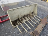 Manure Bucket