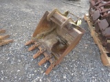 24inch Tooth Bucket