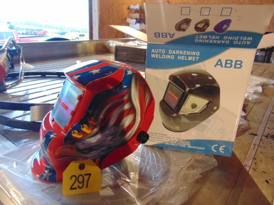 NEW Auto Darkening Welding Helmet