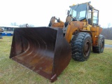 Clark 75B Articulating Wheel Loader