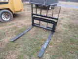 QT Kivel 4200lb Pallet Forks