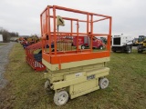 MEC Model 1632 Man Lift