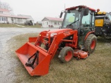 Kubota B3030 Tractor w/LA 403 Loader