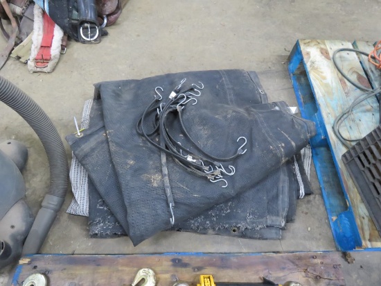 Mess Tarp w/Bungee Straps