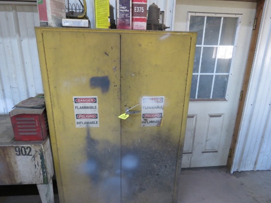 Cabinet w/Contents