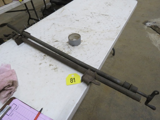 Pair of Pipe Clamps